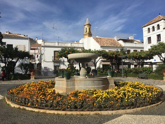 la Plaza de las Flores de Estepona